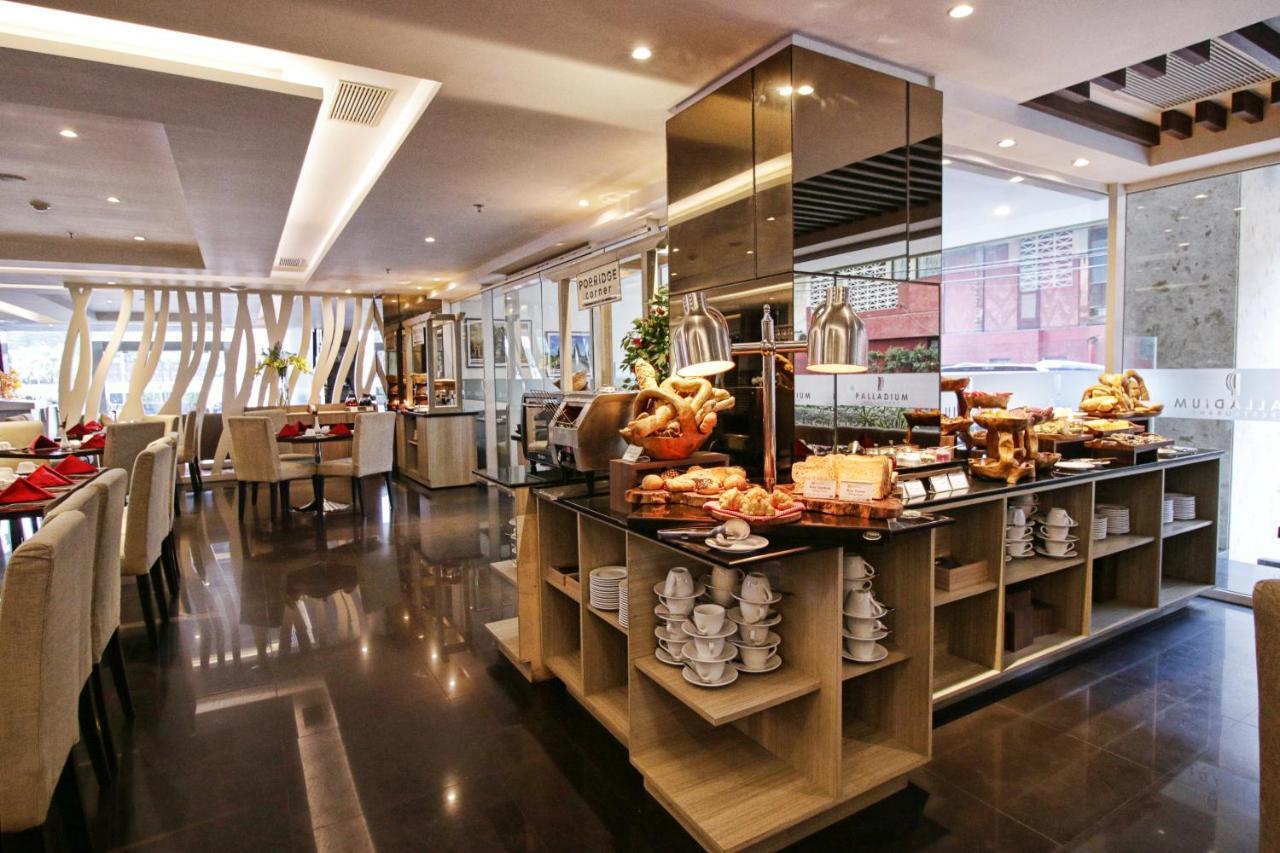 Kalasan Platinum Adisucipto Hotel & Conference Center מראה חיצוני תמונה
