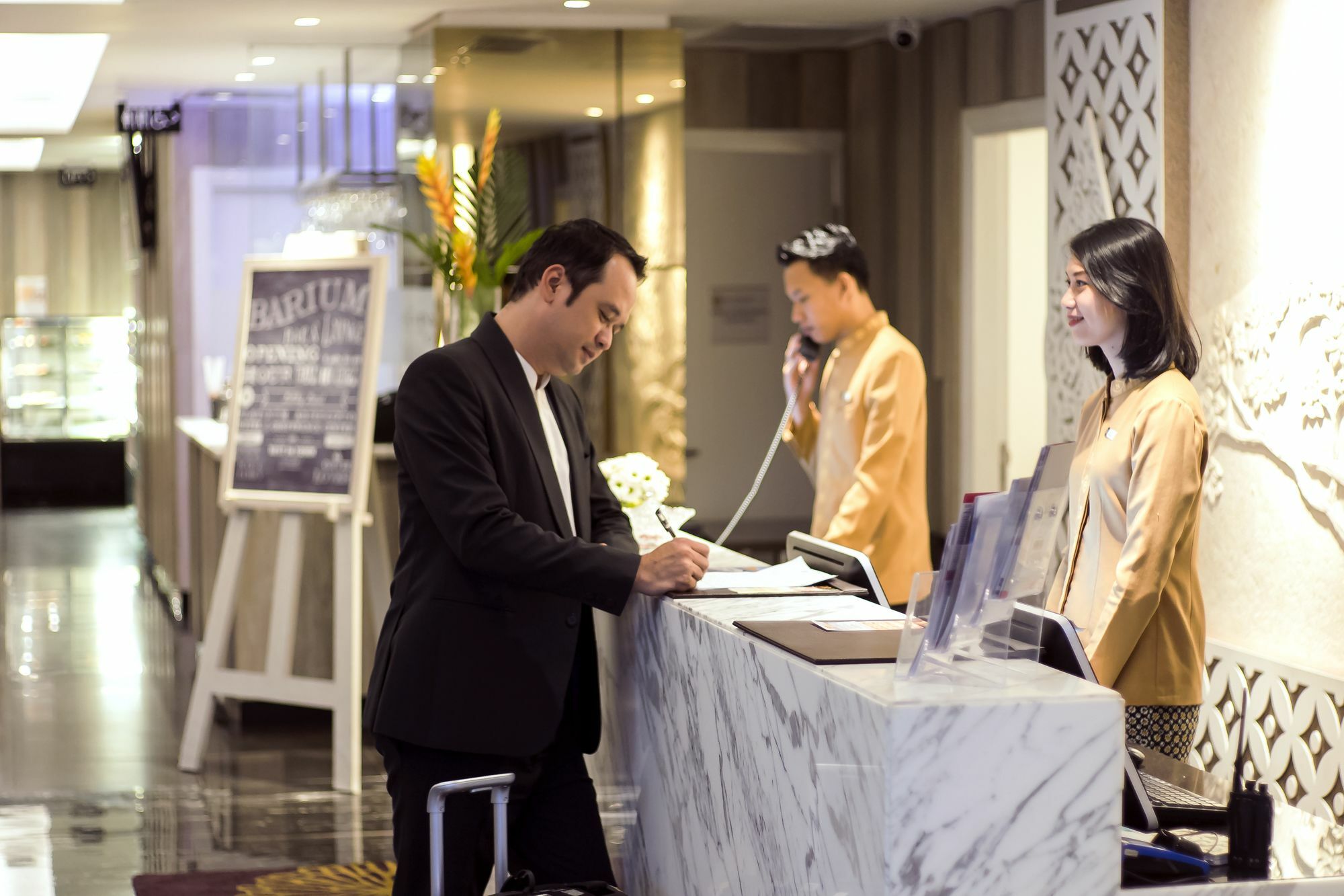 Kalasan Platinum Adisucipto Hotel & Conference Center מראה חיצוני תמונה