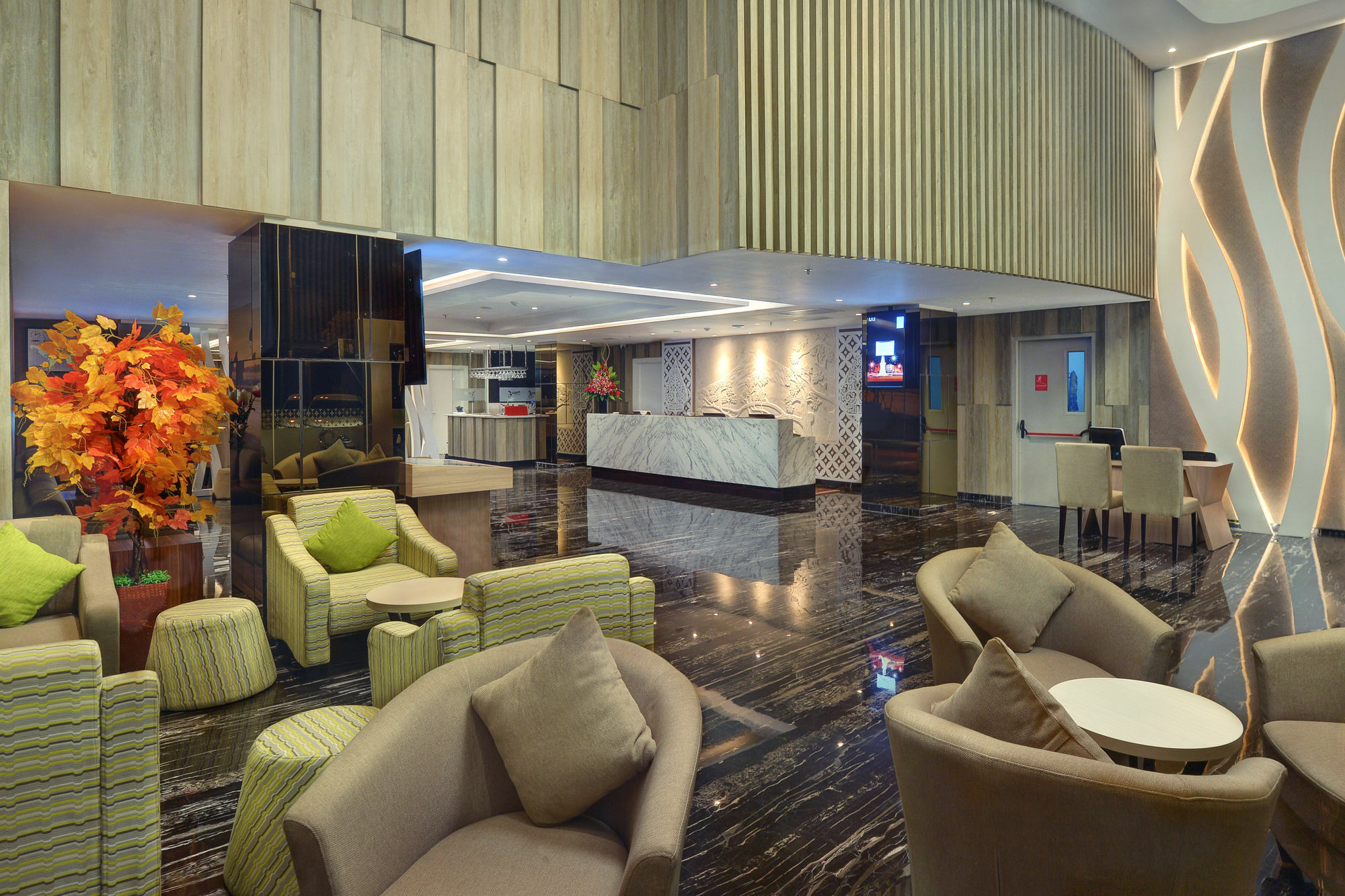 Kalasan Platinum Adisucipto Hotel & Conference Center מראה חיצוני תמונה